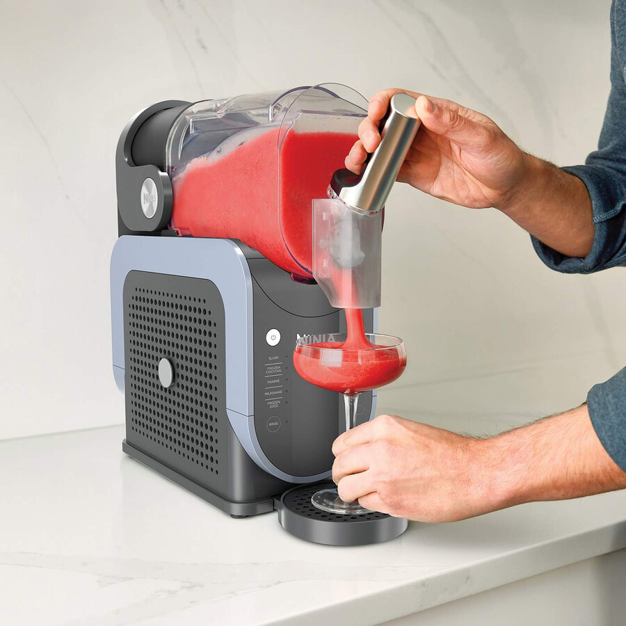 paquete de máquina para hacer helados ninja creami y máquina para hacer bebidas congeladas ninja slushi