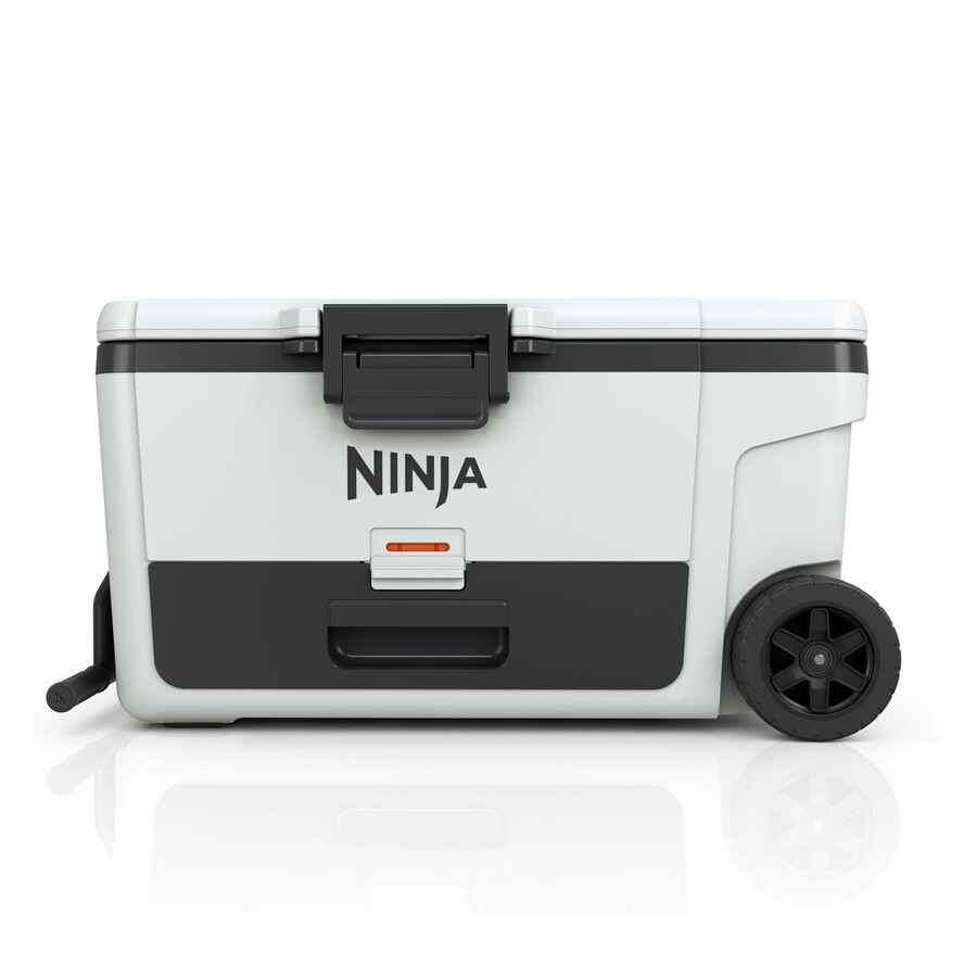 nevera portátil ninja frostvault de 65 cuartos61 litros con ruedas y zona seca color blanco nube fb265euukwh