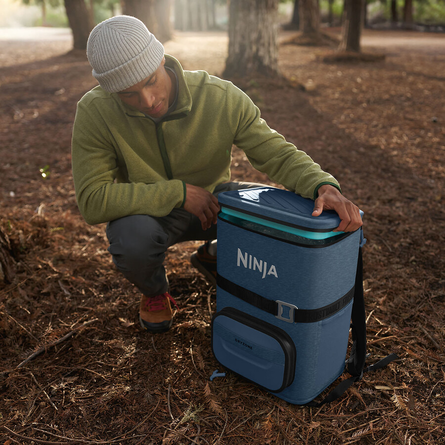 mochila térmica ninja frostvault go de 23 litros y 36 latas - azul lakeshore