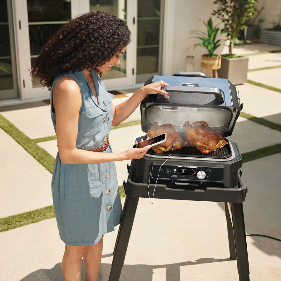 parrilla y ahumador eléctrico ninja woodfire pro connect xl